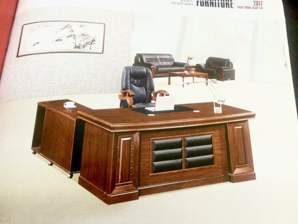 Bàn và tủ văn phòng 5