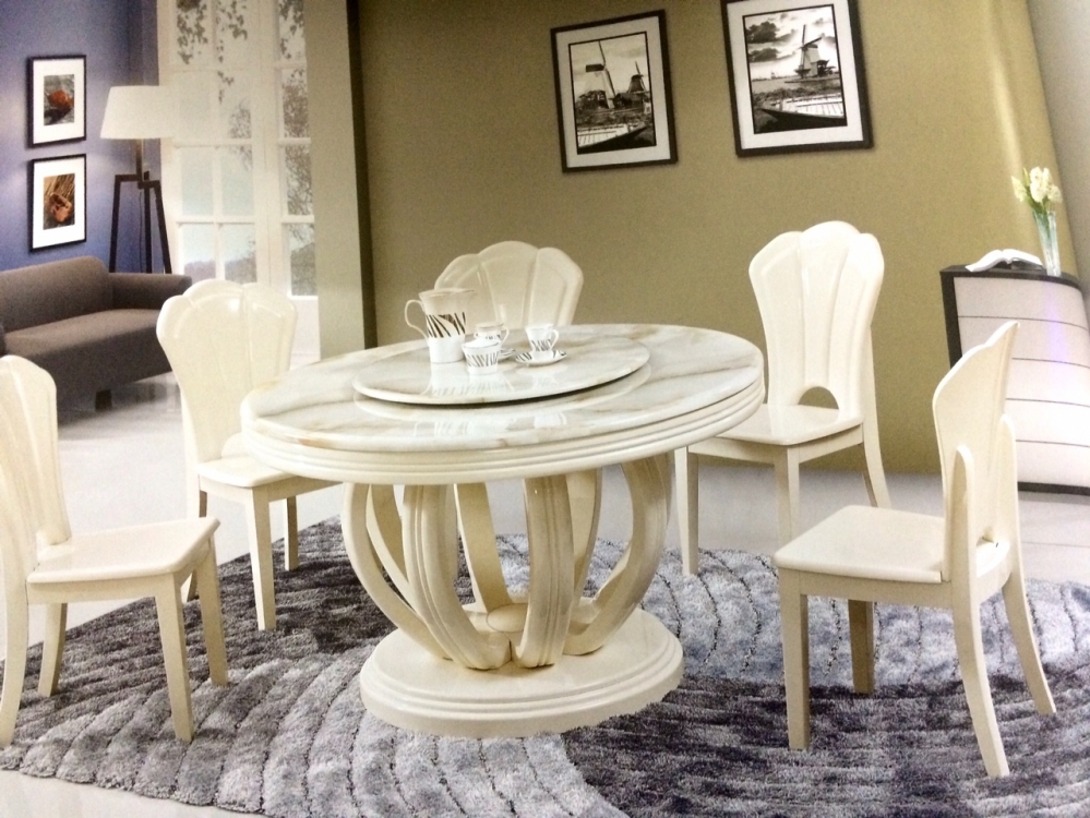 Bàn ăn hiện đại 2