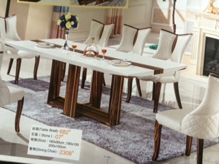 Bàn ăn hiện đại